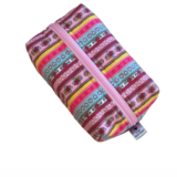 Zippered-Box-Pouch-Pretty-Hearts-close-up-closed-top-view Zippered-Box-Pouch-Pretty-Hearts-close-up-closed-top-view